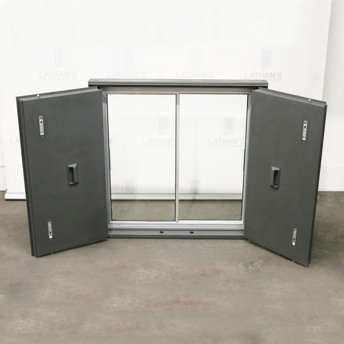 Container window shutter site - shutter,