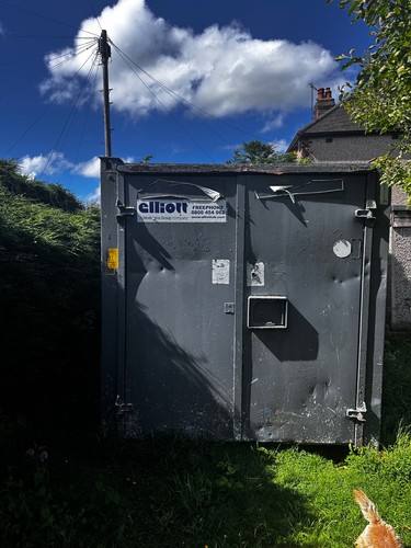 Foot shipping container - 10,