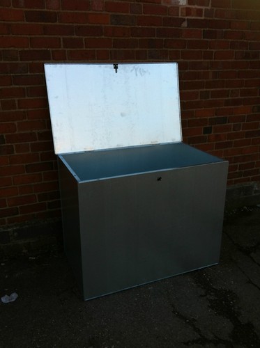 Medium galvanised storage - galvanised,